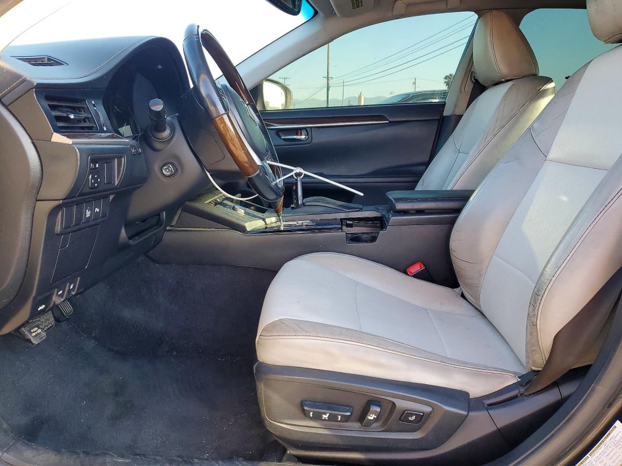 2013 LEXUS ES350