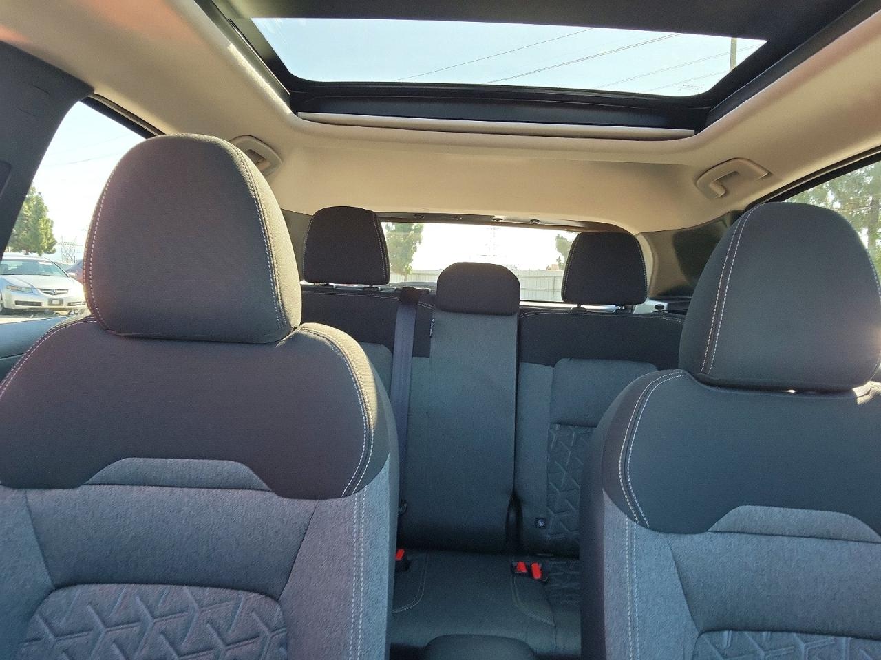 2026 NISSAN KICKS
