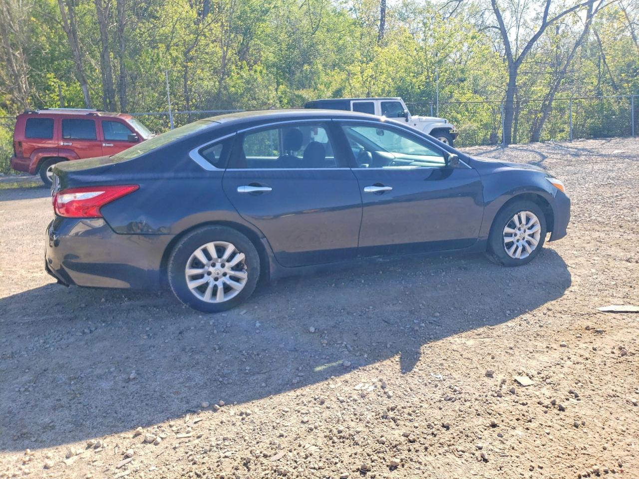 2016 NISSAN ALTIMA
