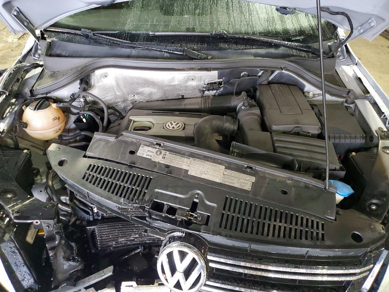 2012 VOLKSWAGEN TIGUAN