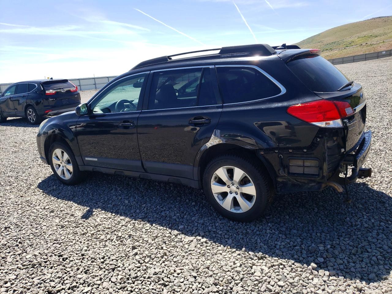 2011 SUBARU OUTBACK