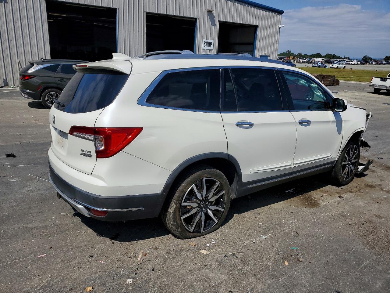 2019 HONDA PILOT