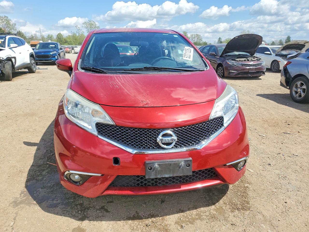 2015 NISSAN VERSA