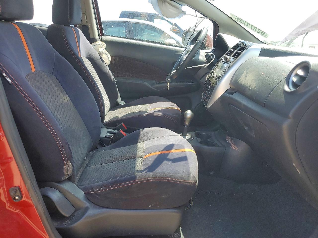 2015 NISSAN VERSA