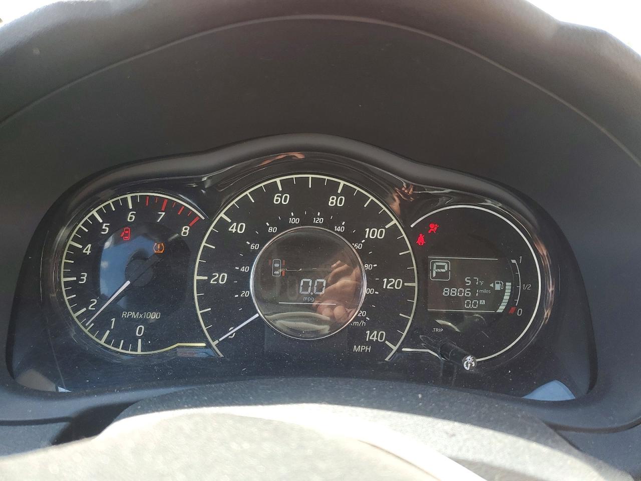 2015 NISSAN VERSA