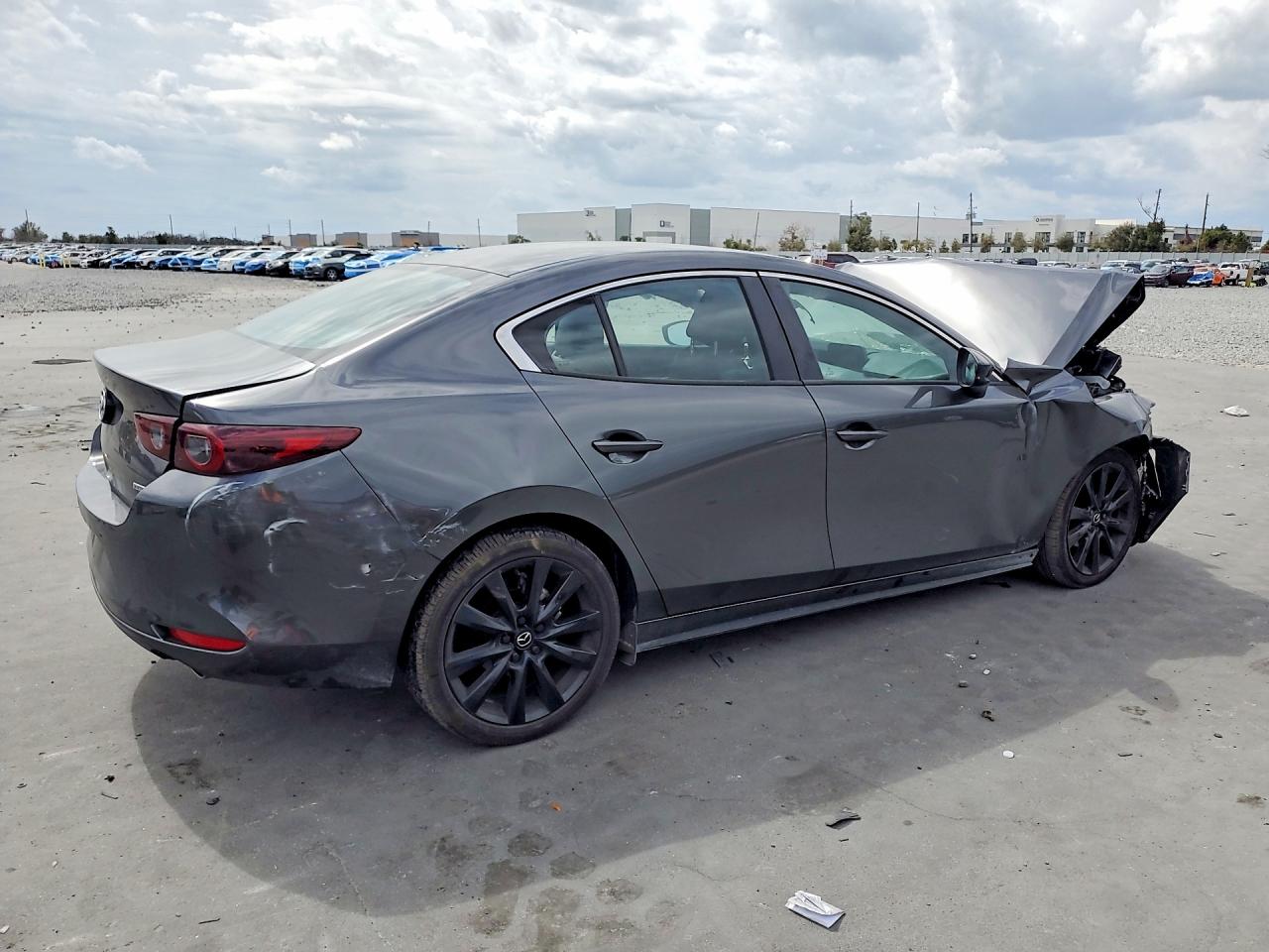 2025 MAZDA 3