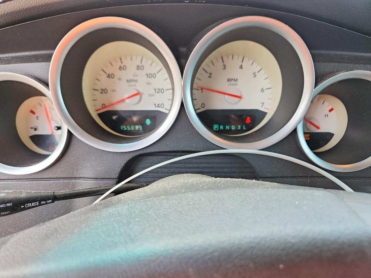 2005 DODGE MAGNUM