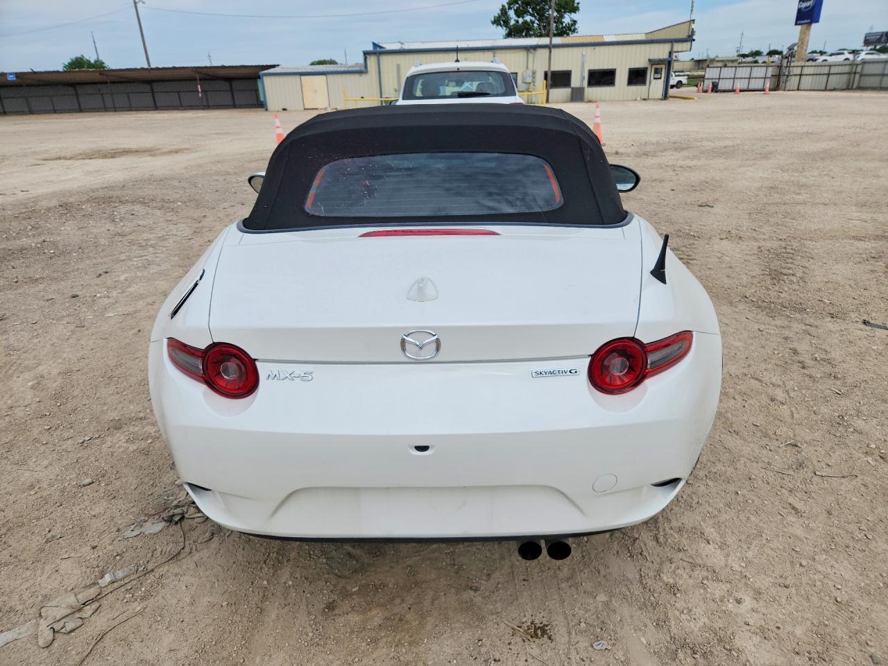 2025 MAZDA MX5