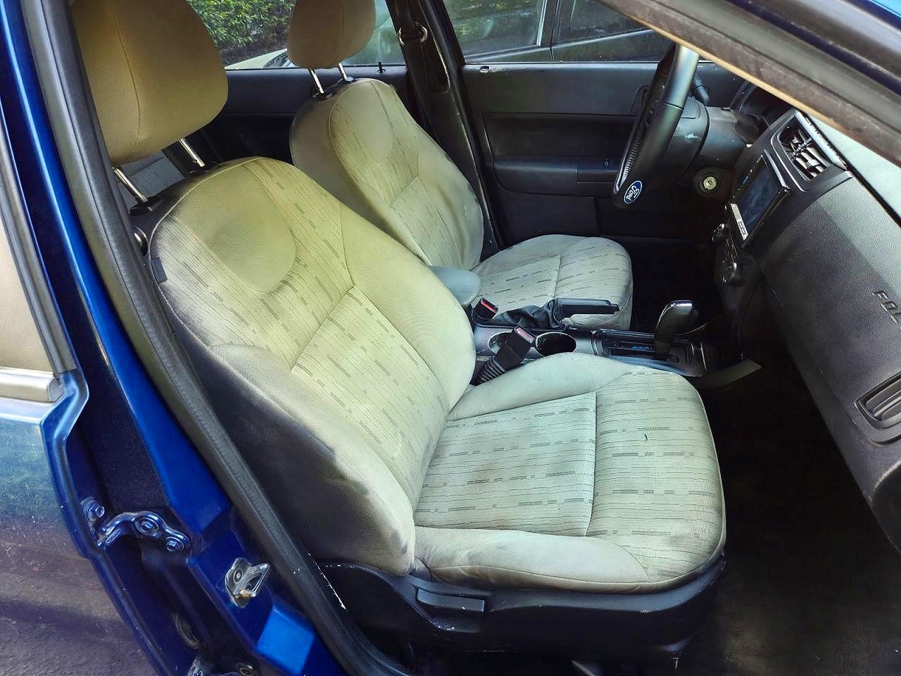 2009 FORD FOCUS