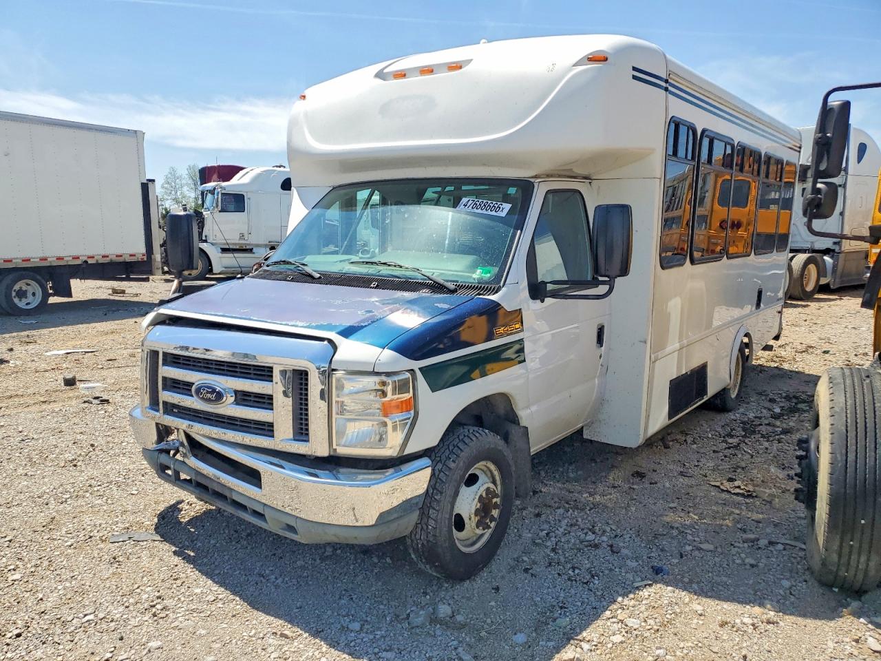 2017 FORD ECONOLINE