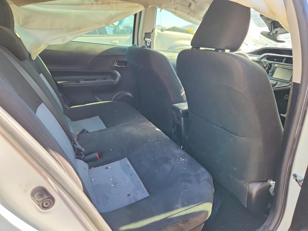 2018 TOYOTA PRIUS
