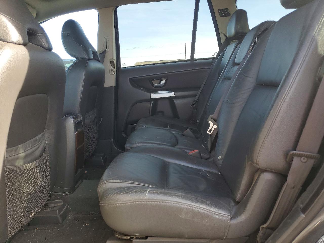 2005 VOLVO XC90