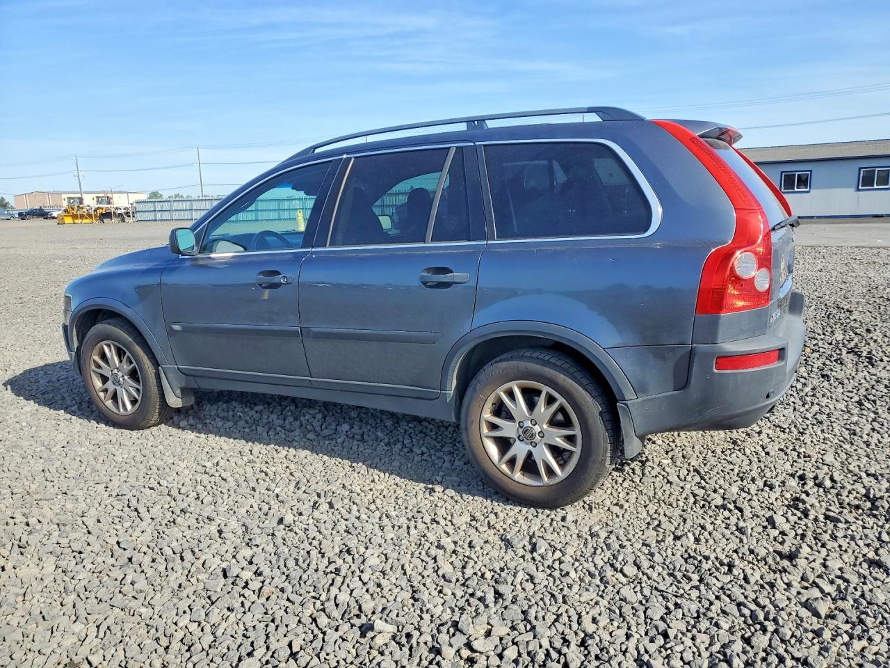 2005 VOLVO XC90