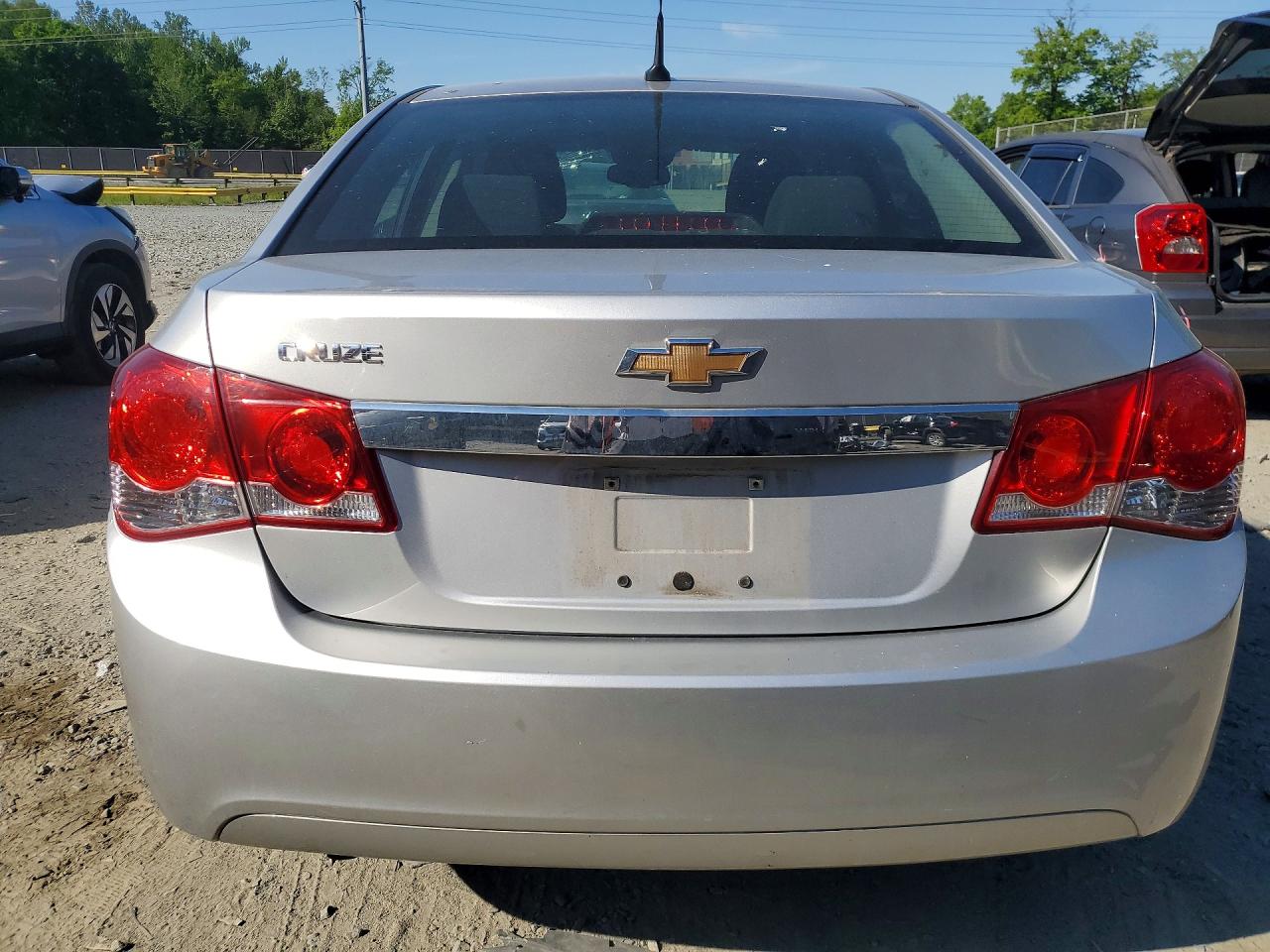 2011 CHEVROLET CRUZE