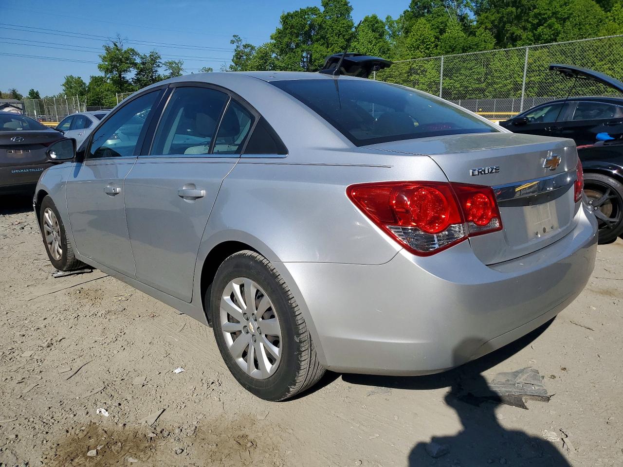 2011 CHEVROLET CRUZE