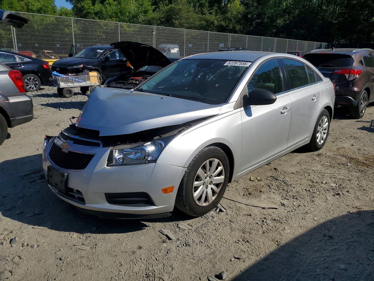 2011 CHEVROLET CRUZE