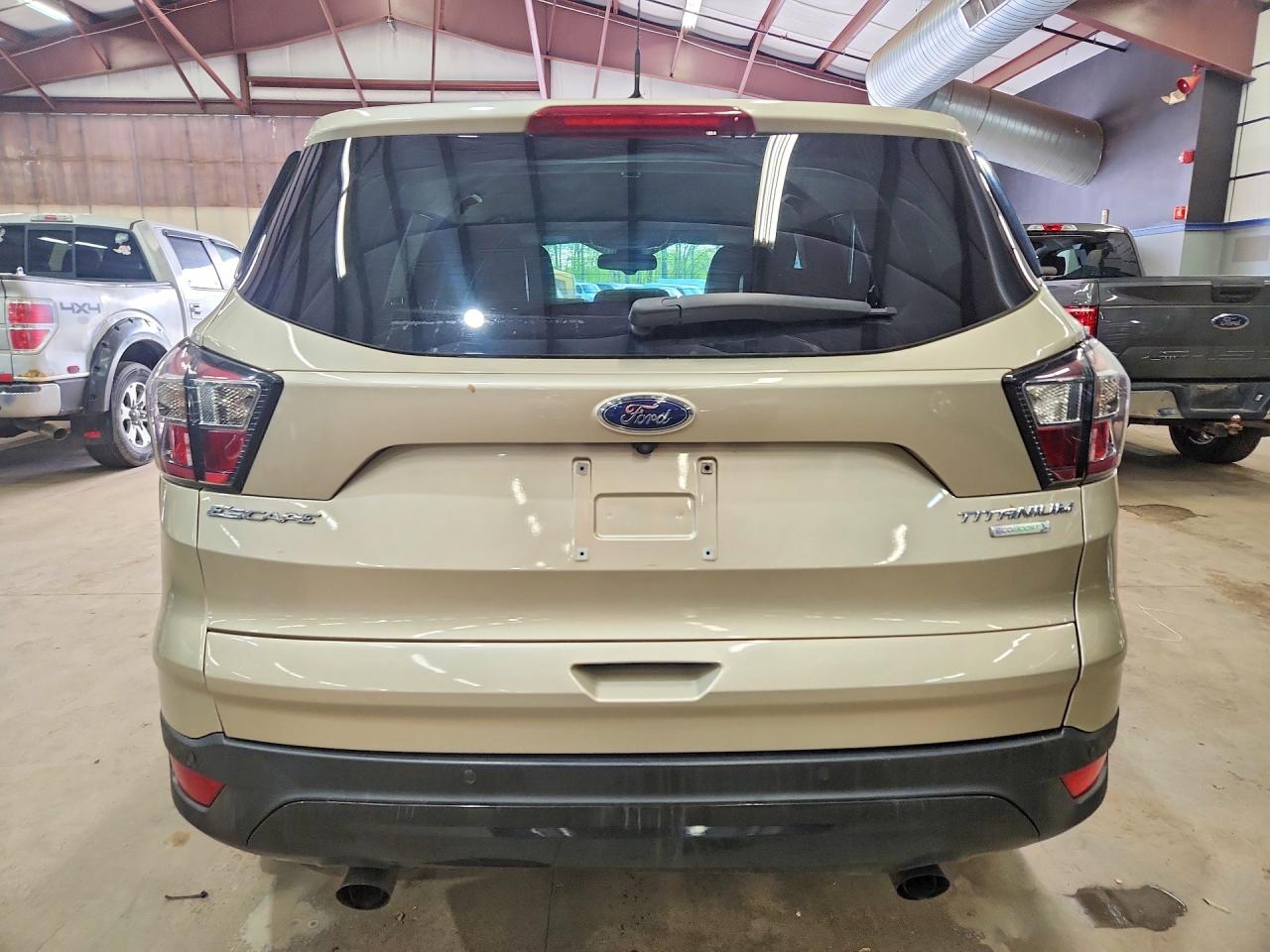 2017 FORD ESCAPE