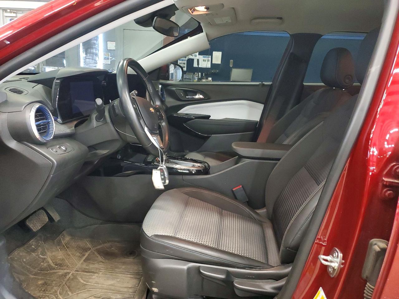 2024 CHEVROLET TRAX