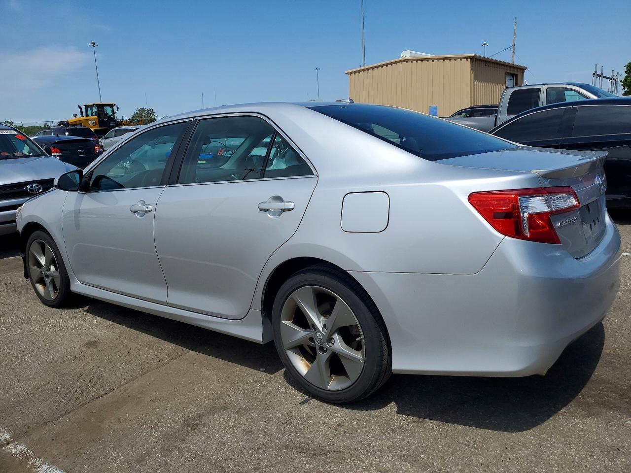 2012 TOYOTA CAMRY