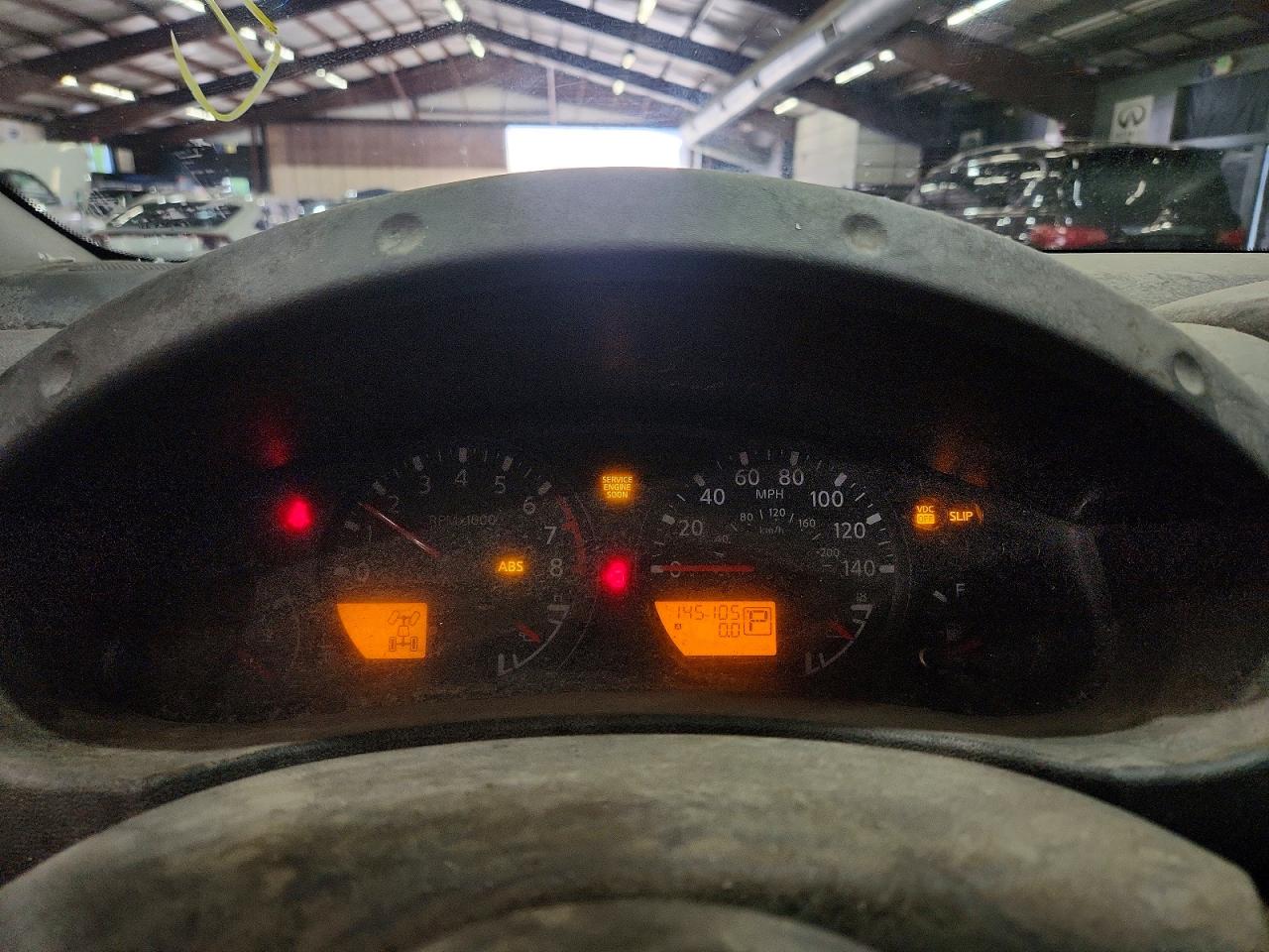 2011 NISSAN FRONTIER