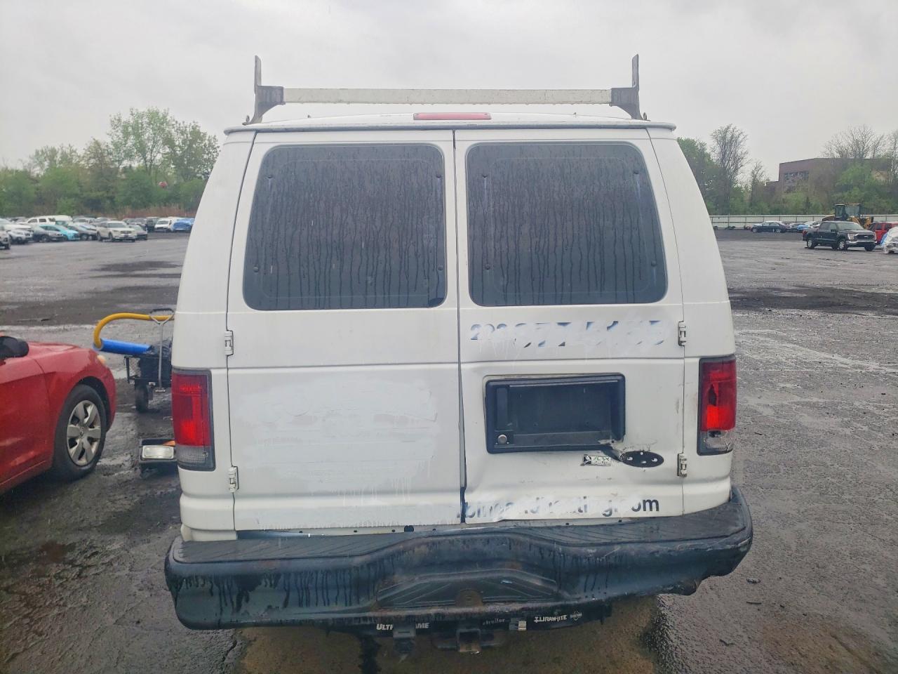 2011 FORD ECONOLINE
