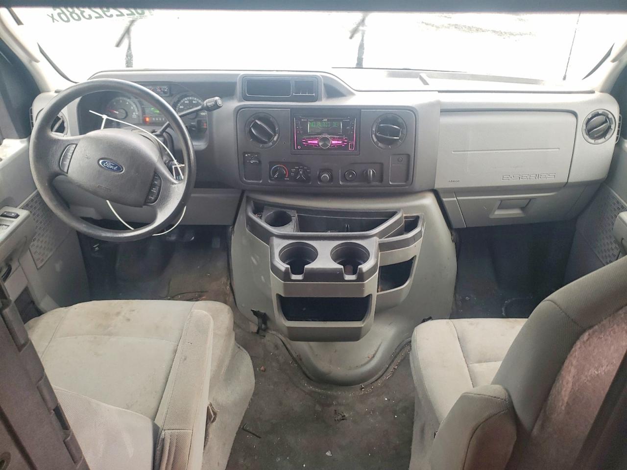 2011 FORD ECONOLINE