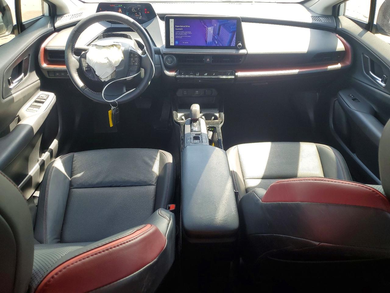 2024 TOYOTA PRIUS