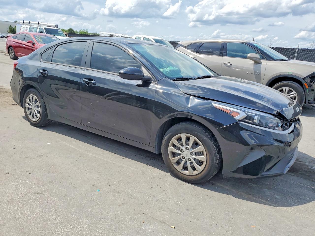 2023 KIA FORTE
