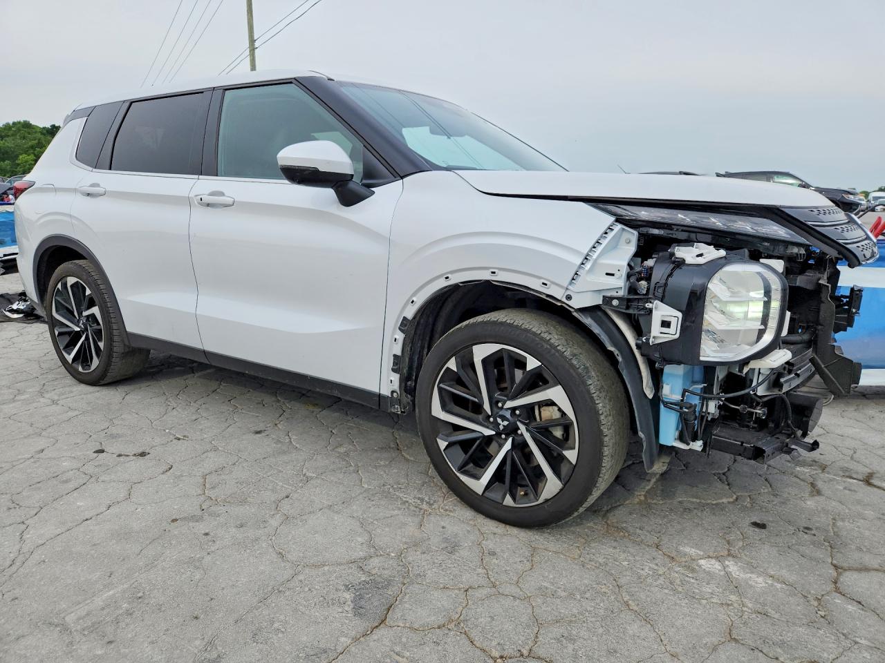 2024 MITSUBISHI OUTLANDER