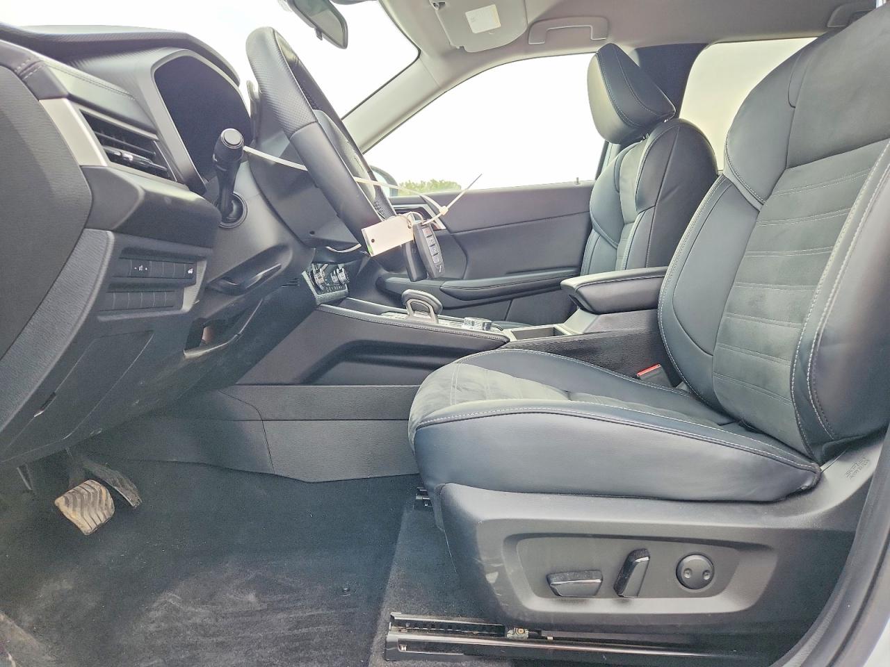 2024 MITSUBISHI OUTLANDER