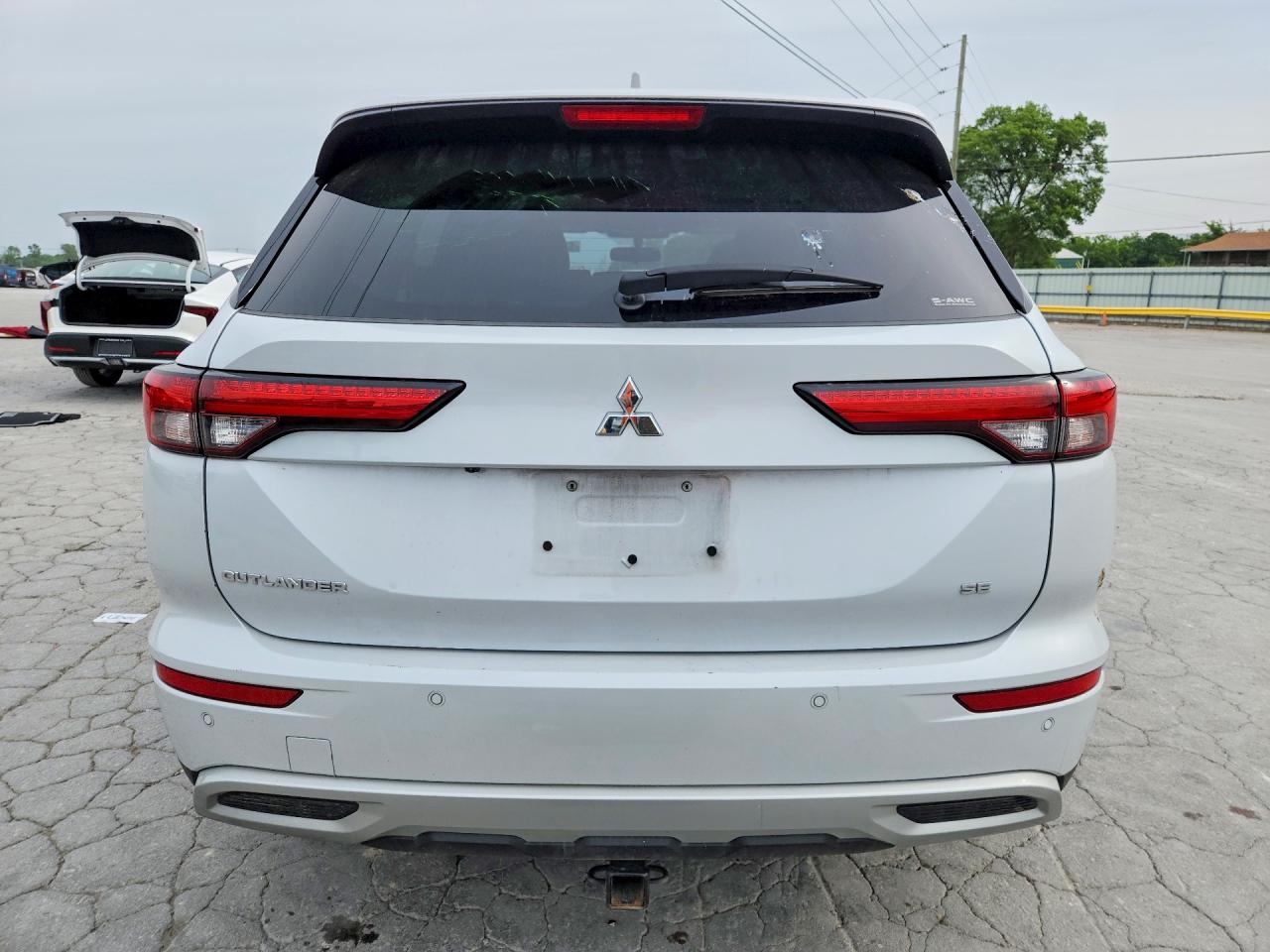 2024 MITSUBISHI OUTLANDER