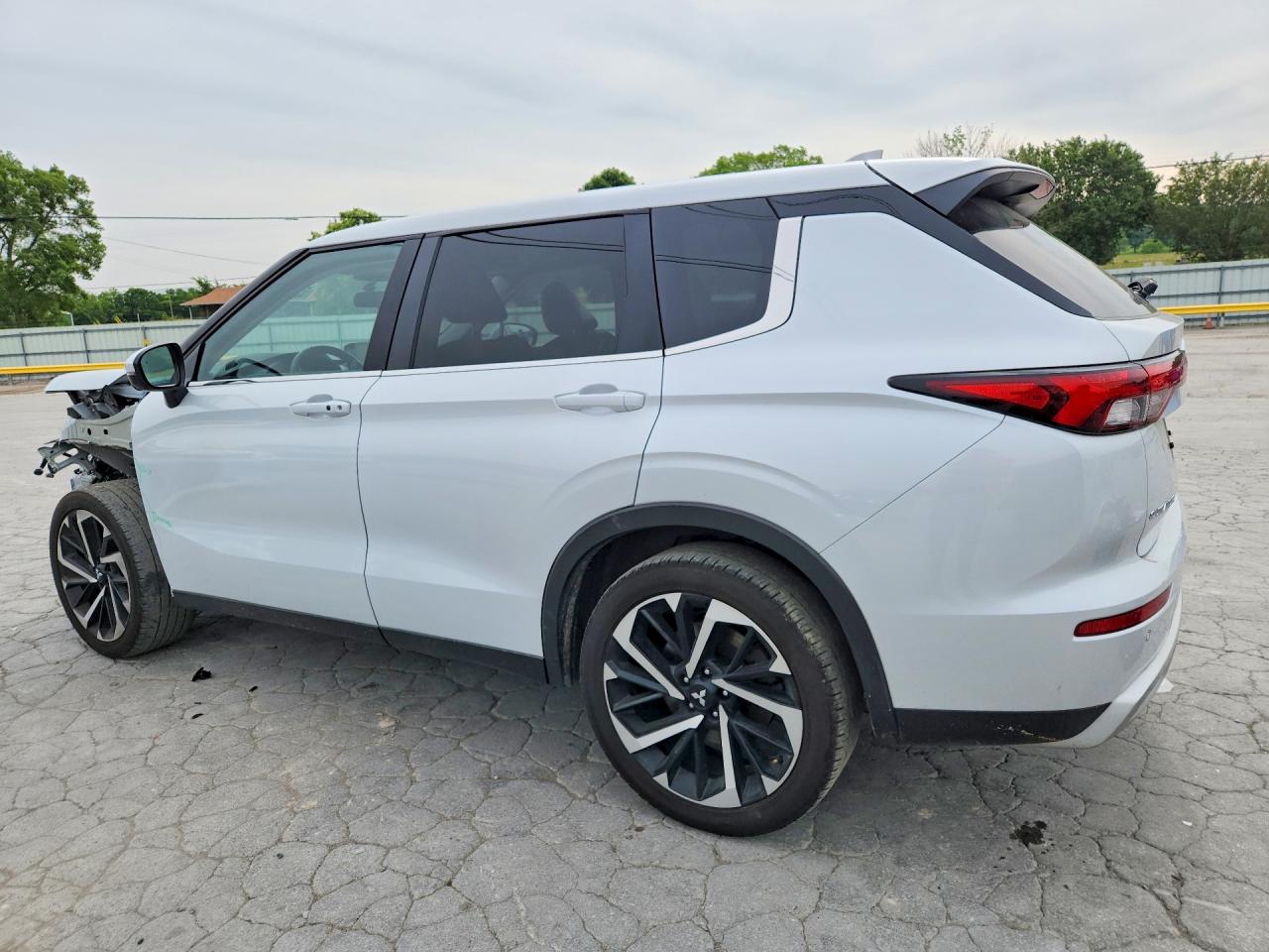 2024 MITSUBISHI OUTLANDER