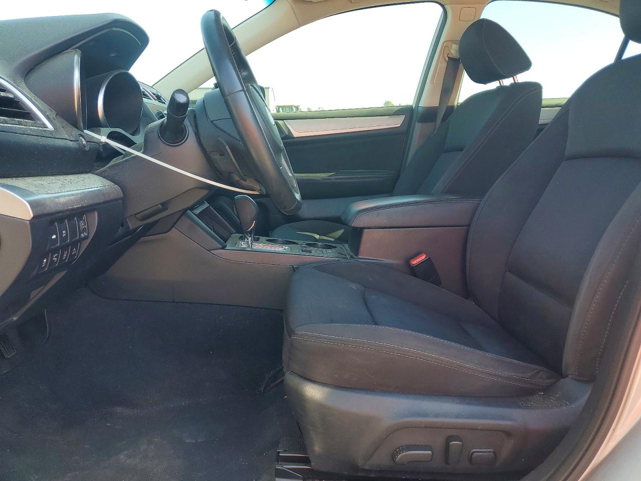 2016 SUBARU LEGACY