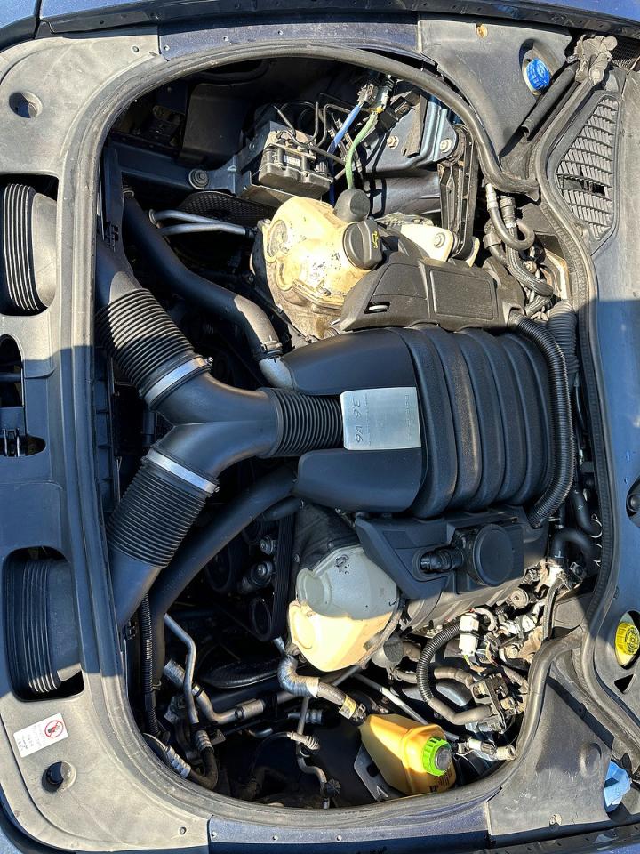 2013 PORSCHE PANAMERA