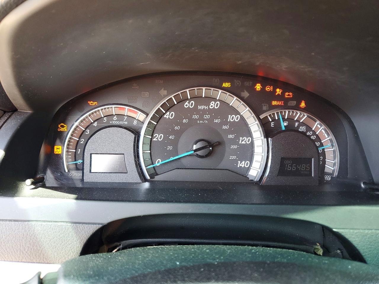 2014 TOYOTA CAMRY