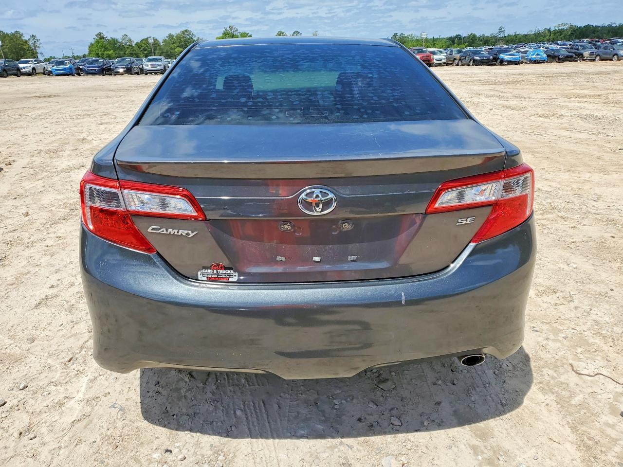 2014 TOYOTA CAMRY