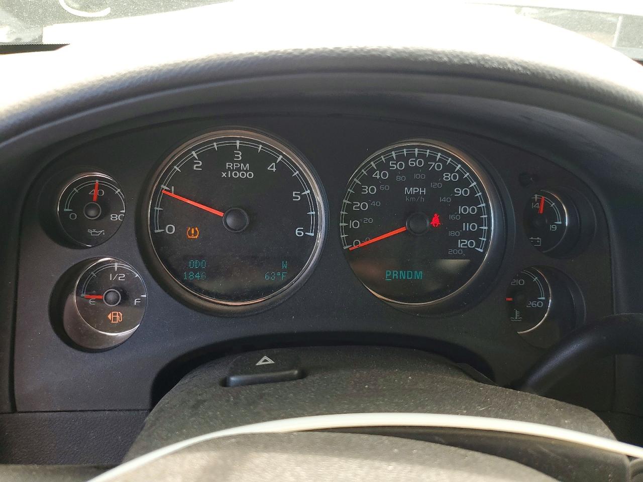 2011 CHEVROLET TAHOE