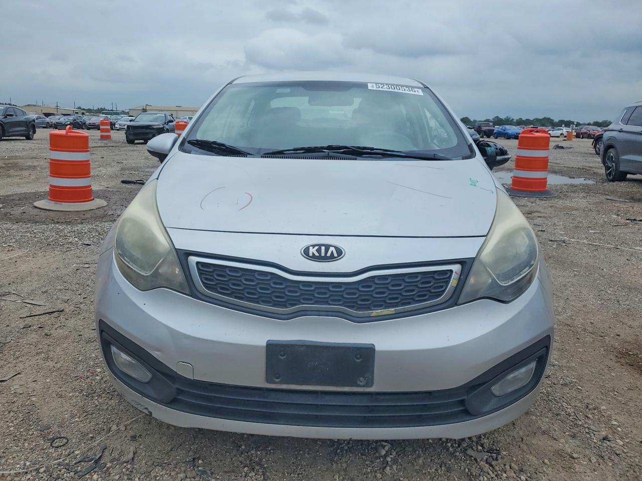 2013 KIA RIO