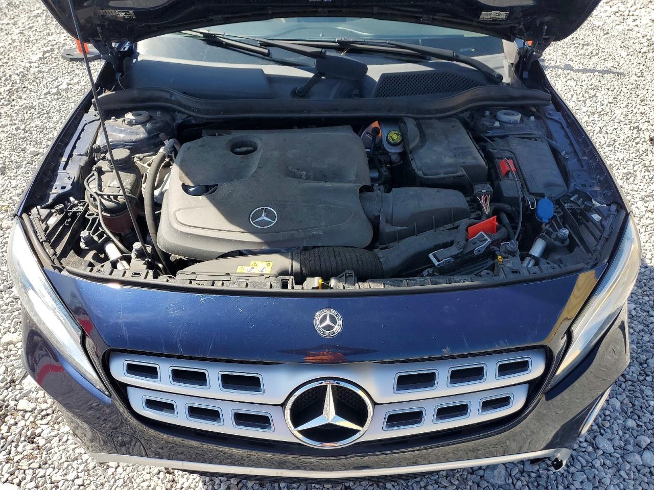 2019 MERCEDES-BENZ GLA-CLASS