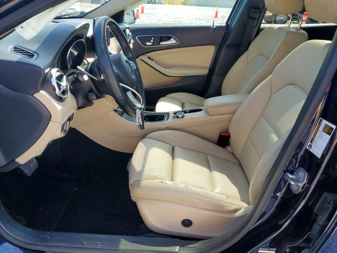 2019 MERCEDES-BENZ GLA-CLASS