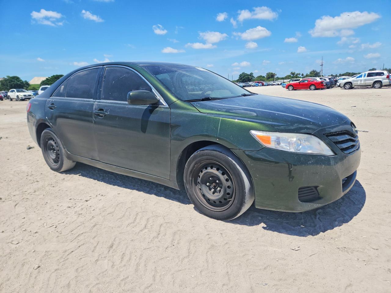 2011 TOYOTA CAMRY