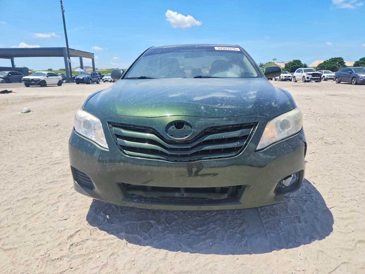 2011 TOYOTA CAMRY