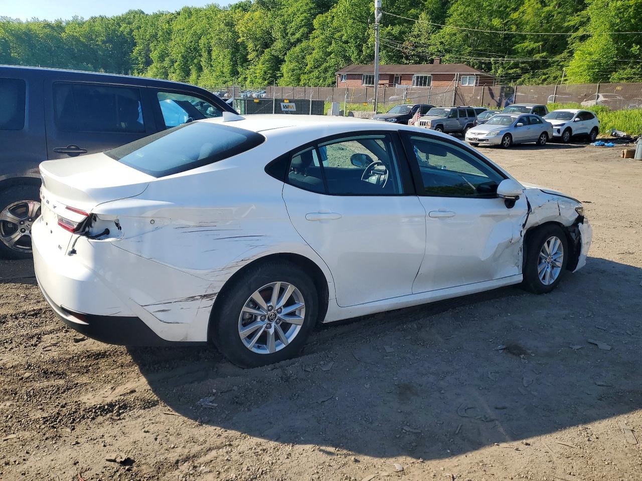 2025 TOYOTA CAMRY