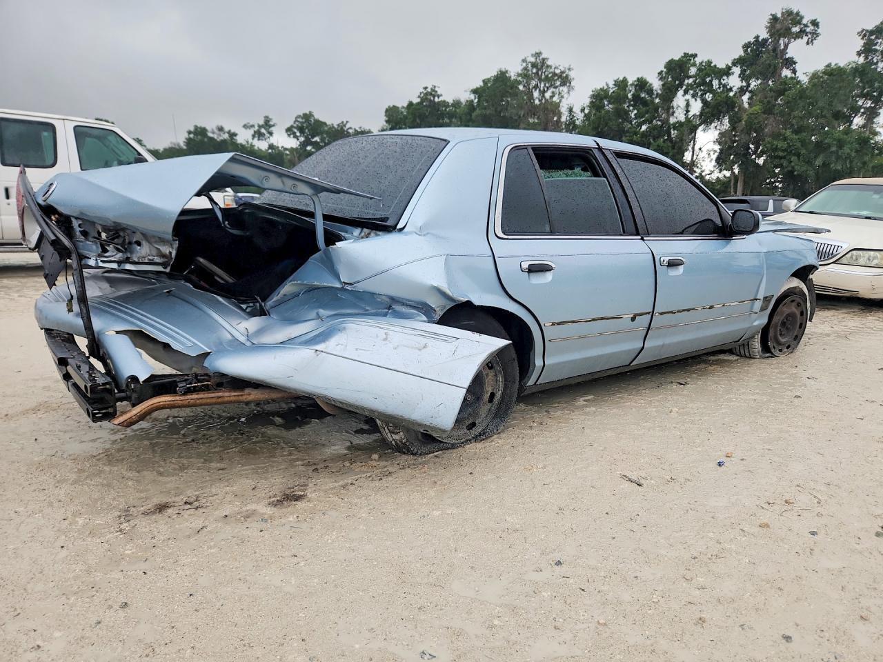 2003 MERCURY GRMARQUIS