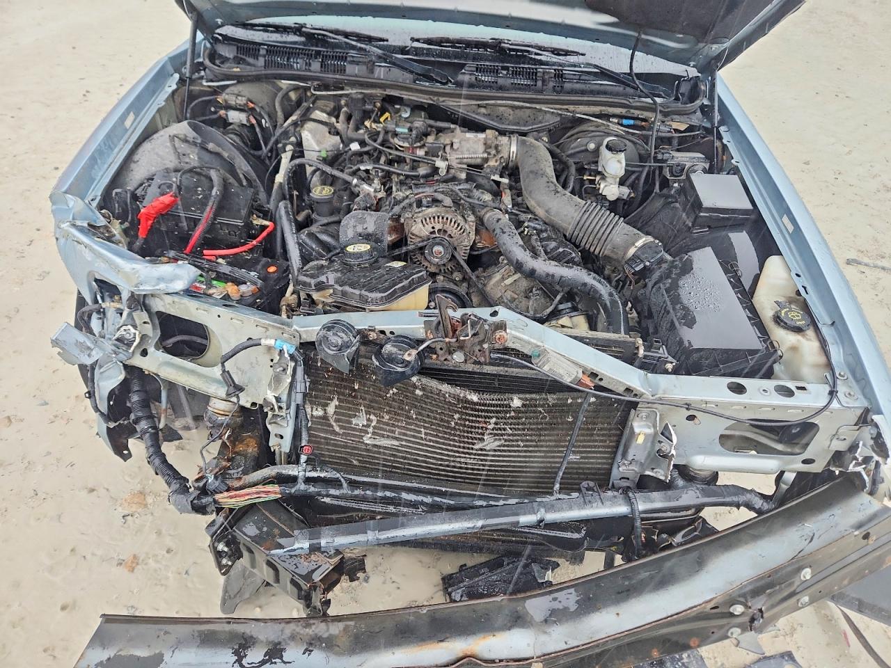 2003 MERCURY GRMARQUIS