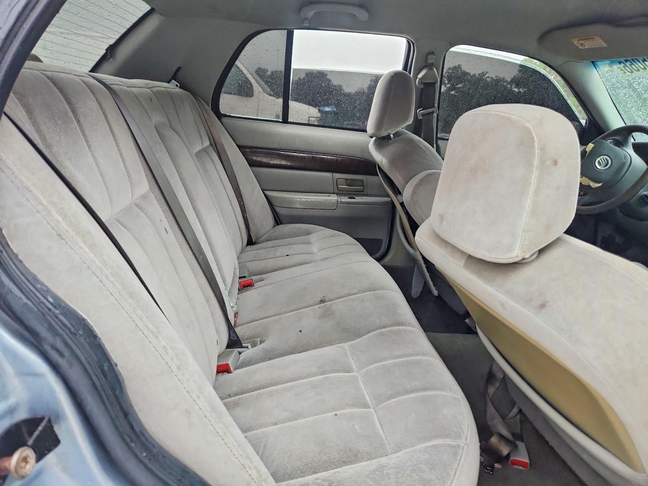 2003 MERCURY GRMARQUIS