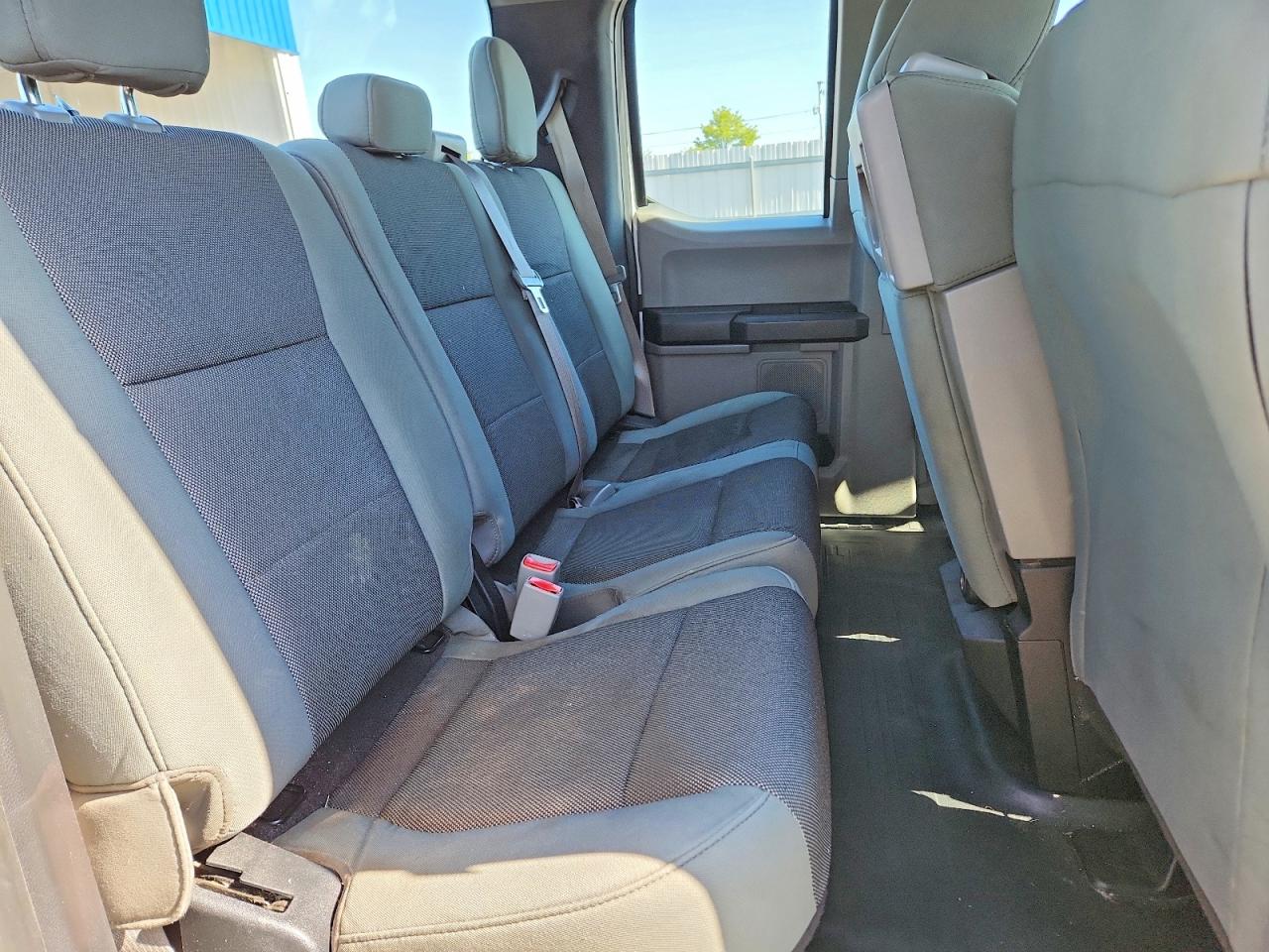 2016 FORD F150