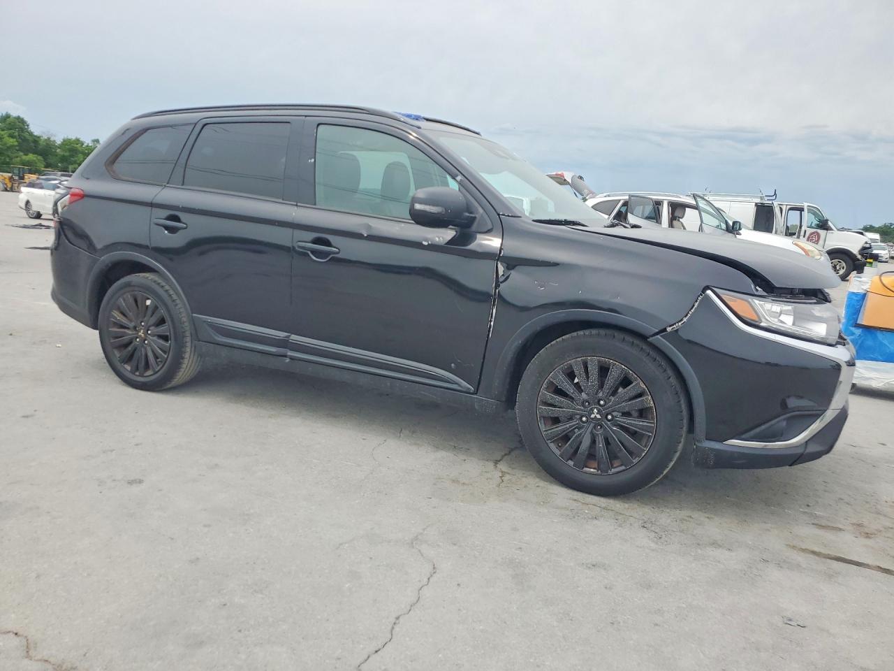2020 MITSUBISHI OUTLANDER