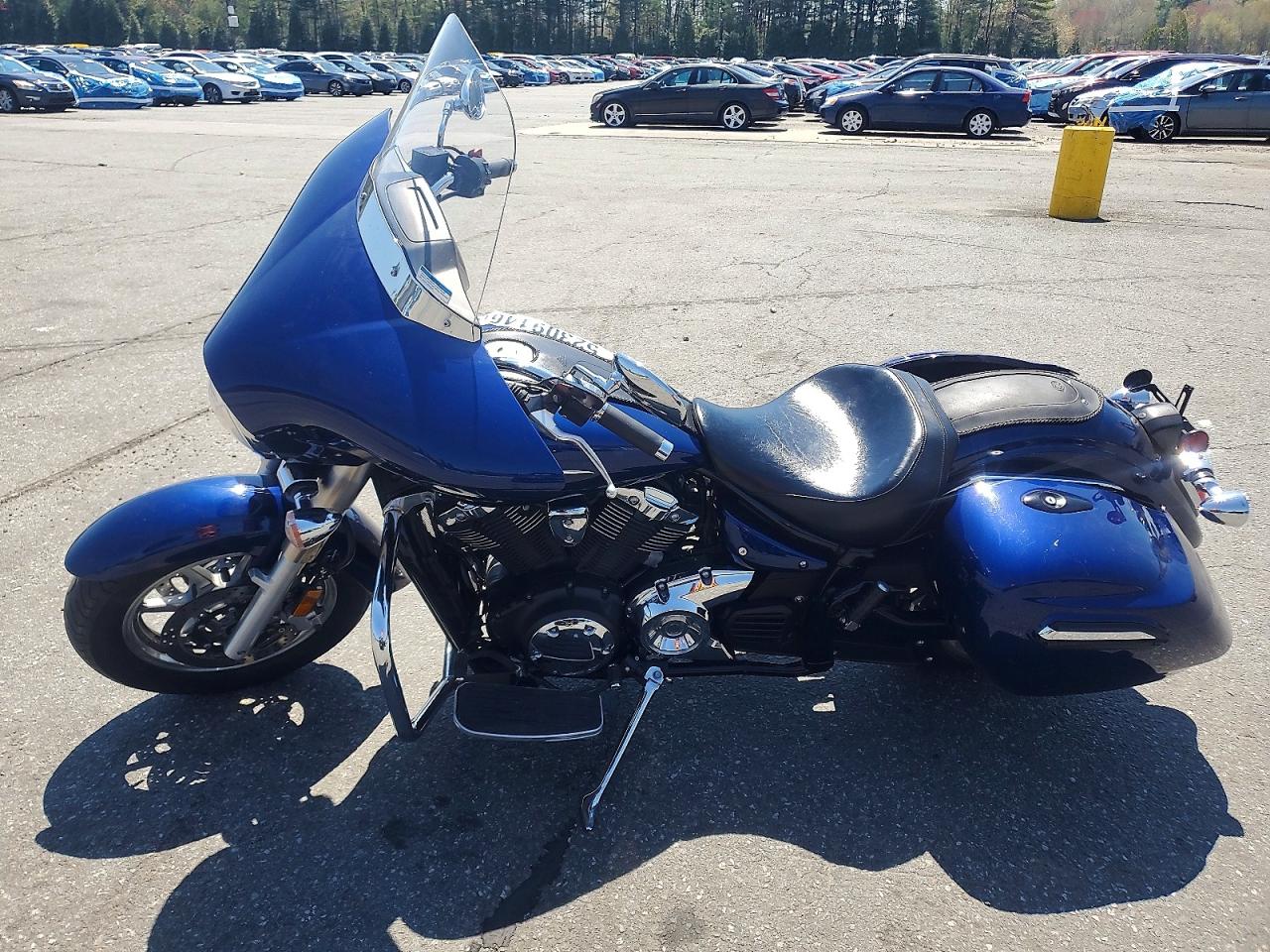 2013 YAMAHA XVS1300