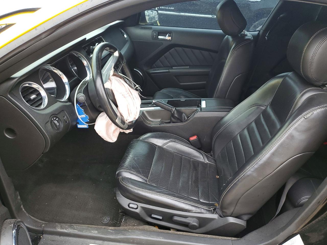 2013 FORD MUSTANG